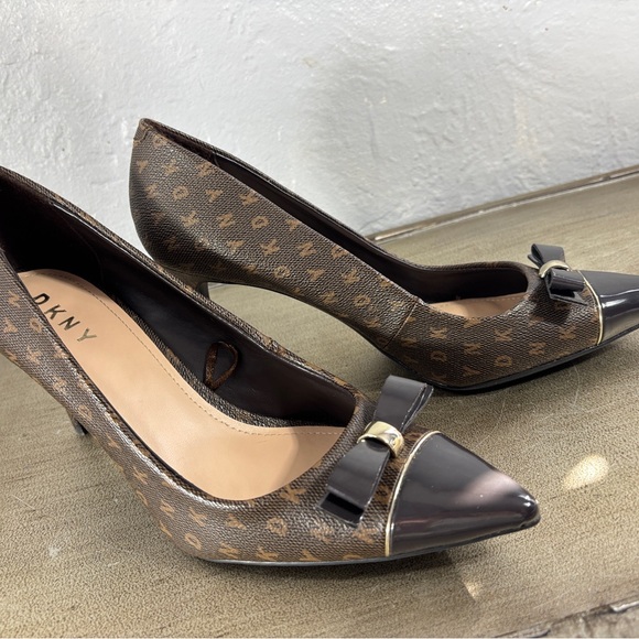 DKNY Patent Bow Monogrammed Pumps - Picture 6 of 14